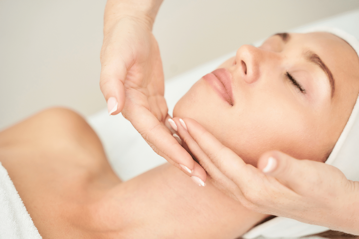 signature facial