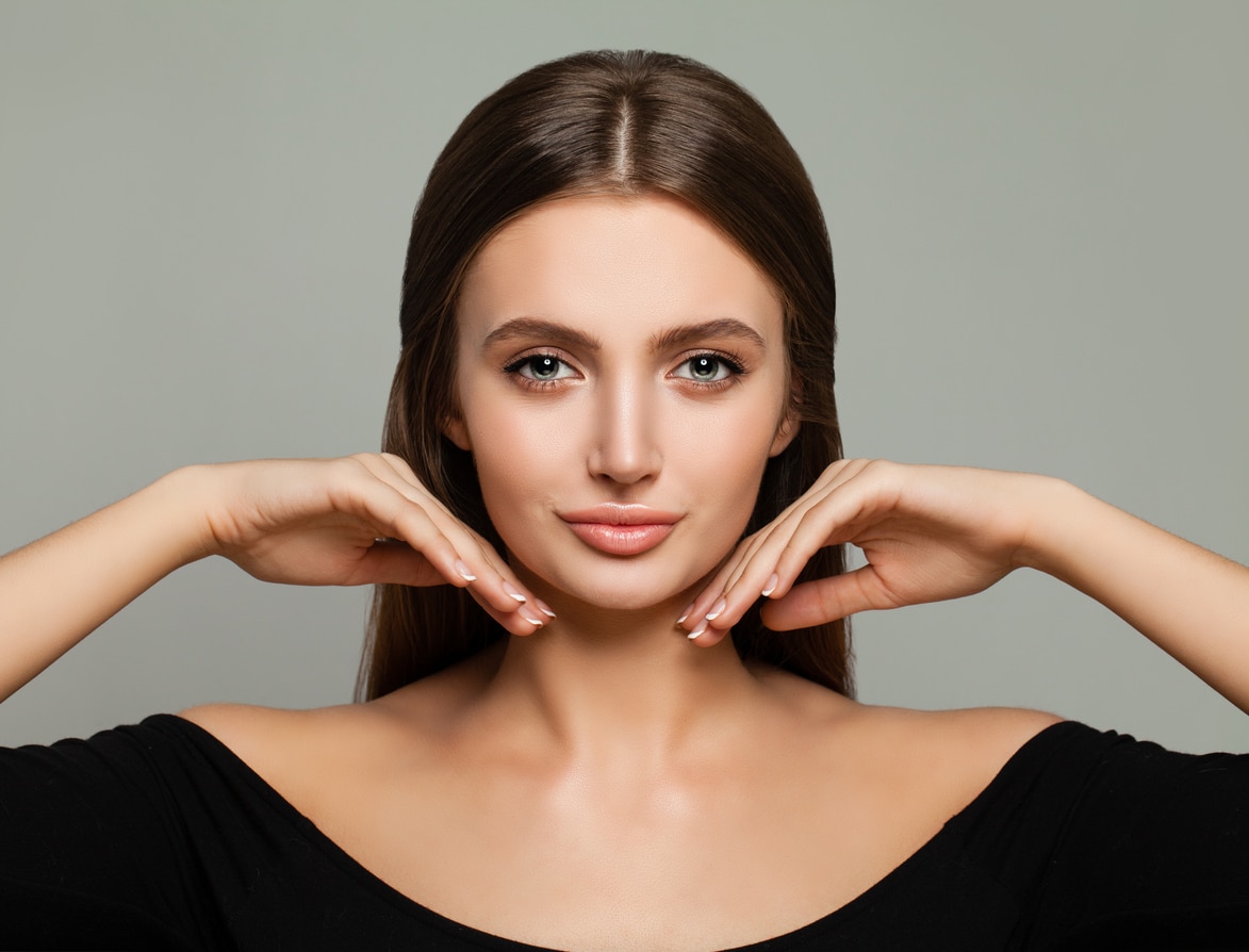 A woman showing the results of a PDO thread lift in Atlanta